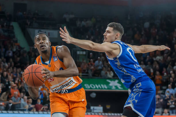 在面临伤病 在面临伤病