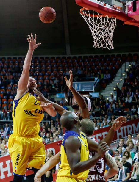 赛场表现 赛场表现