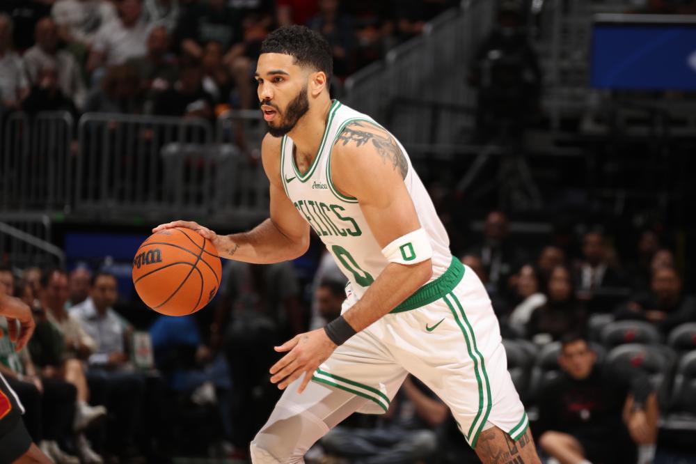 他不拘泥于 他不拘泥于